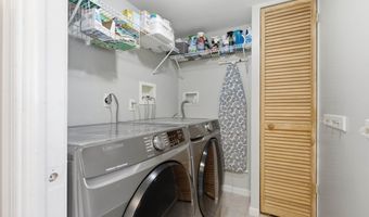 6812 LAMP POST Ln, Alexandria, VA 22306