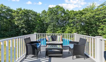 40 Haley Rd, Arundel, ME 04046