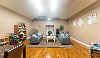 1 Tupperware Dr 326, North Smithfield, RI 02896