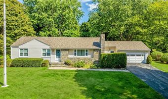 6 Wabasso Ter, Middletown, RI 02842