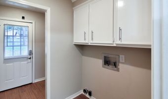 320 Helmsley Dr, Brandon, MS 39047