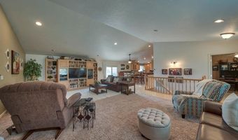 86 Rolling Hills Dr, Cody, WY 82414