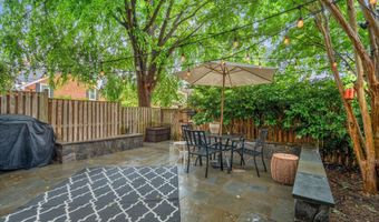 4416 34TH St S A2, Arlington, VA 22206