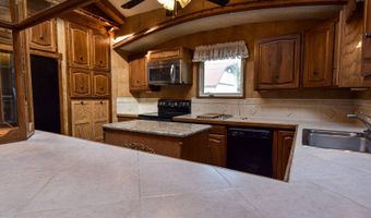 304 U St, Beaver City, NE 68926