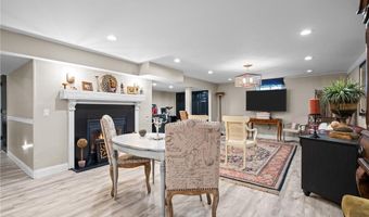 470 Sylvan Ct, North Kingstown, RI 02874