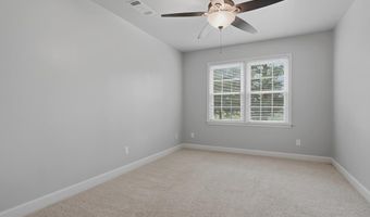 1007 River Pointe Dr, Albany, GA 31701