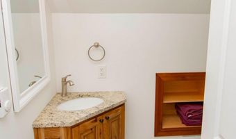 688 Champs Rd, Bonners Ferry, ID 83805