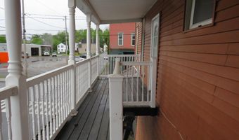 67 Bridge St, Amsterdam, NY 12010