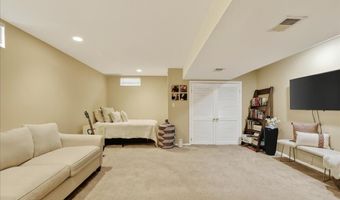 7 Lucia Ct, Aberdeen, NJ 07747