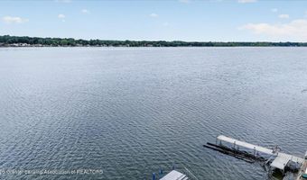 3241 Country Club Way, Albion, MI 49224
