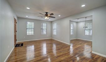 745 S Rife St, Aransas Pass, TX 78336