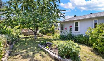 4635 DAISY St, Springfield, OR 97478