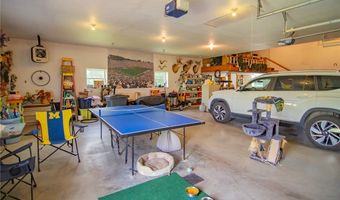 218 High St, Amsterdam, OH 43903