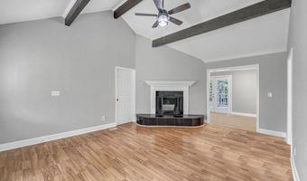298 Golfview Dr NE, Arab, AL 35016
