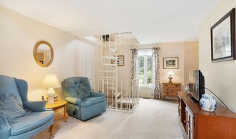 3 Chandler Dr, Atkinson, NH 03811