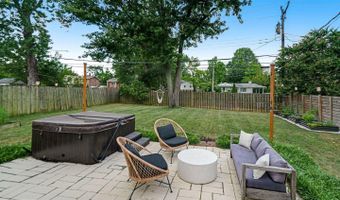 6626 CAVALIER Dr, Alexandria, VA 22307