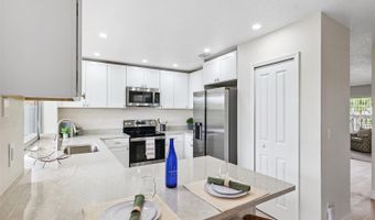 6521 BIMINI Ct, Apollo Beach, FL 33572