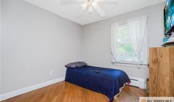 82 Milltown Rd, East Brunswick, NJ 08816