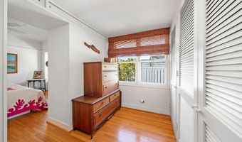 3746 Pukalani Pl, Honolulu, HI 96816