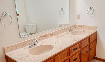 2924 Red Oak Cir, Abilene, TX 79606