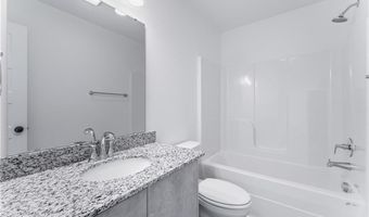 931 Reading Railroad Ln, Bentonville, AR 72713