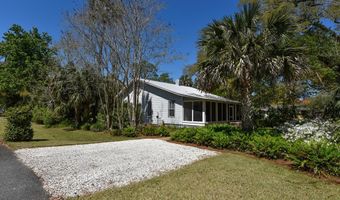 160 Ave C, Apalachicola, FL 32320