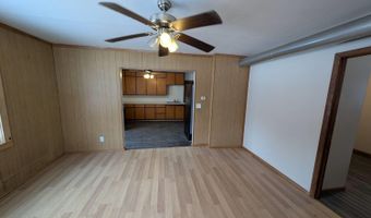 111 N FIFTH St, Abbotsford, WI 54405