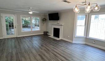 1102 Defoors Lndg NW, Atlanta, GA 30318