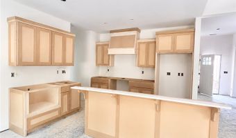 28 Kirkcolm Dr, Bella Vista, AR 72715