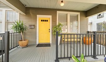 706 Maximillian St, Baton Rouge, LA 70806