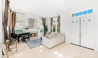 1040 S Summer Breeze Ln, Anaheim, CA 92808