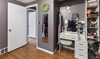 46785 Middle Ridge Rd, Amherst, OH 44001
