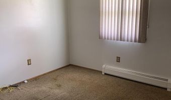 15 Wright St, Amsterdam, NY 12010