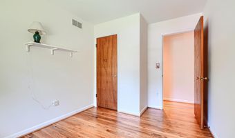 445 RUTH Rd, Arnold, MD 21012