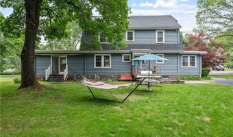 60 White Pkwy, North Smithfield, RI 02896