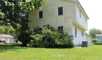 2842 Fairview Dr, Ashtabula, OH 44004