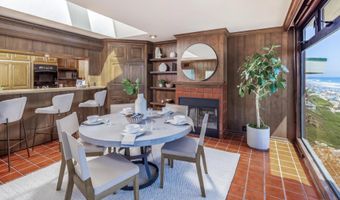 2977 Ocean St, Carlsbad, CA 92008