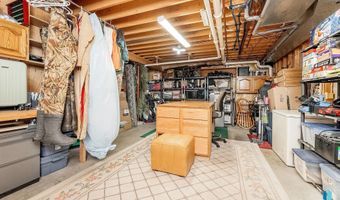 408 N Oak Ridge Rd, Brandon, SD 57005