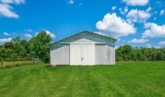 740 E Powers St, Albany, IN 47320