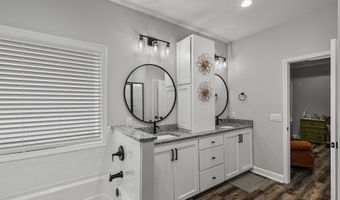 4963 Prevatt Rd, Ashford, AL 36312