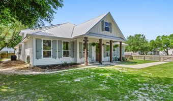 802 Old Spanish Trl, Bay St. Louis, MS 39520