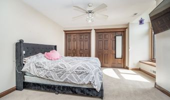 3592 W Smokey Row Rd, Bargersville, IN 46106