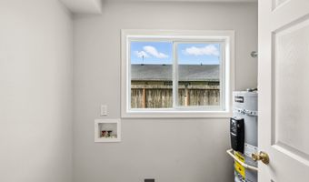 749 1ST St, Brookings, OR 97415