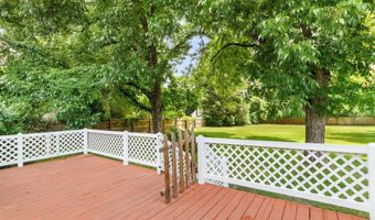 906 Fair St, Camden, SC 29020