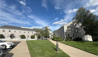 132 Old River Rd 203, Lincoln, RI 02865