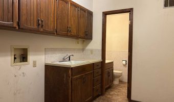 1714 Windsor Cv, Alva, OK 73717