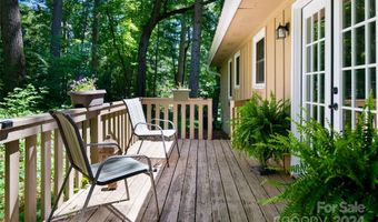 10 Muirfield Dr, Arden, NC 28704