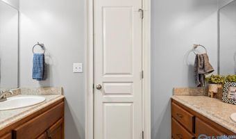 162 Allison Rd, Albertville, AL 35950