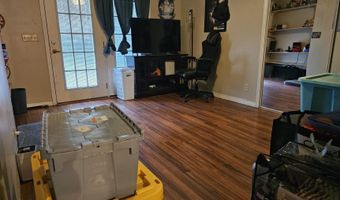 838 Rebecca Ct, Alford, FL 32420