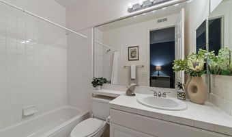 2216 Blossom Hill Ln, Escondido, CA 92029